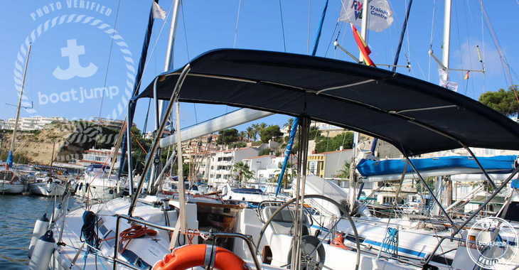 Rent a sailboat in Port Mahon - Bavaria 36 Cruiser
