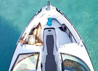 Rent a motorboat in Marina Ibiza - Monterey 278SS