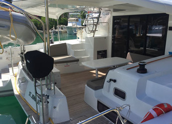 Louer catamaran à Road Reef Marina - Lagoon 42