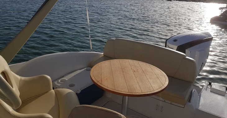 Rent a motorboat in Club Náutico Ibiza - Key Largo 24