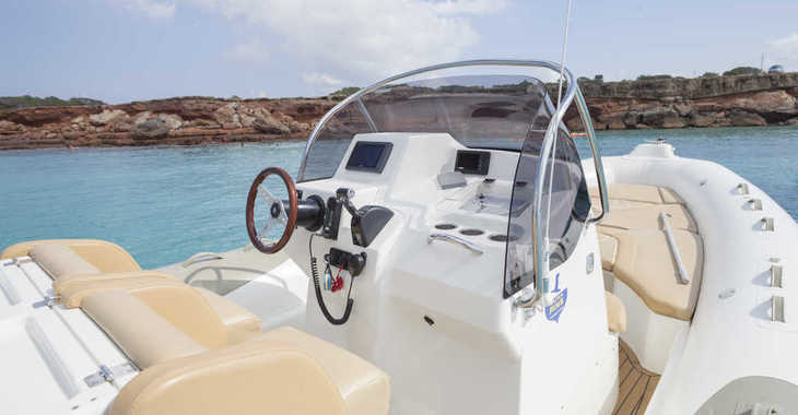 Chartern Sie schlauch-/beiboot in Marina Formentera - Zodiac Medline