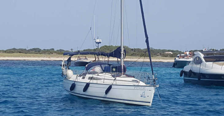 Rent a sailboat in Marina Ibiza - Jeanneau Sun Odyssey 29.2