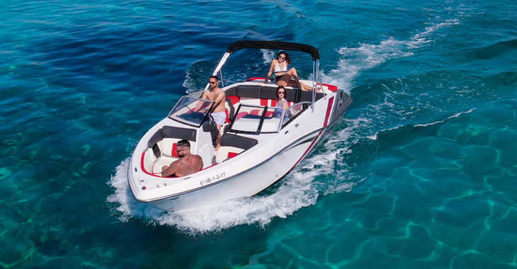 Chartern Sie motorboot in Marina Botafoch - Glastron GTS 245