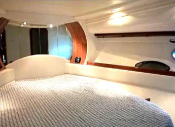 Alquilar yate en Marina Ibiza - Pershing 43