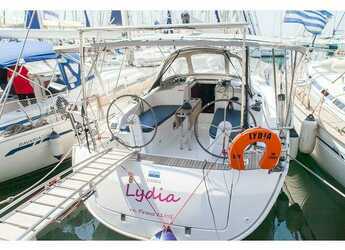 Rent a sailboat in Alimos Marina - Bavaria Cruiser 37