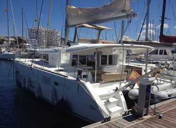 Rent a catamaran in Club Naútico de Sant Antoni de Pormany - LAGOON 450 