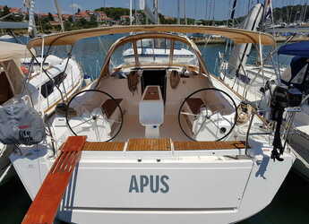 Rent a sailboat in Veruda - Dufour 412 Grand Large