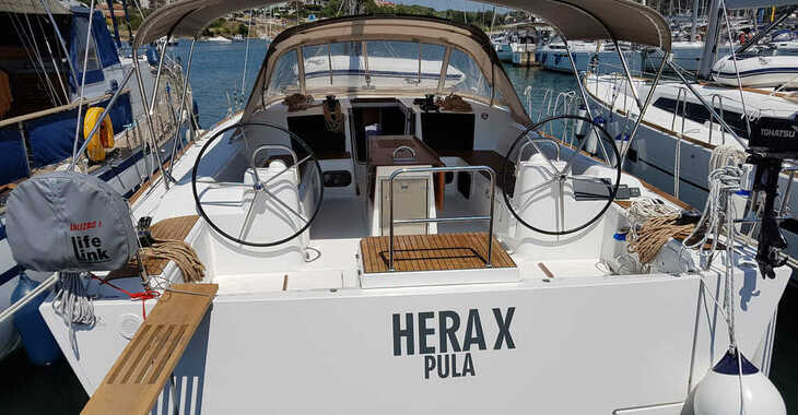 Rent a sailboat in Veruda Marina - Dufour 512 Grand Large