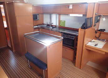 Rent a sailboat in Marina Sukosan (D-Marin Dalmacija) - Bavaria 55 BT '12