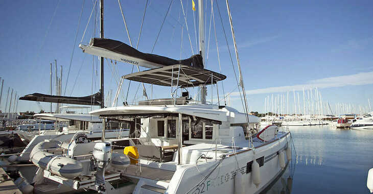 Rent a catamaran in Trogir (ACI marina) - Lagoon 52 FLY
