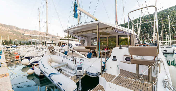 Chartern Sie katamaran in Trogir (ACI marina) - Nautitech Open 40
