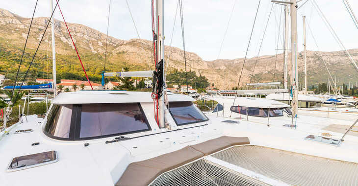 Rent a catamaran in Trogir (ACI marina) - Nautitech Open 40