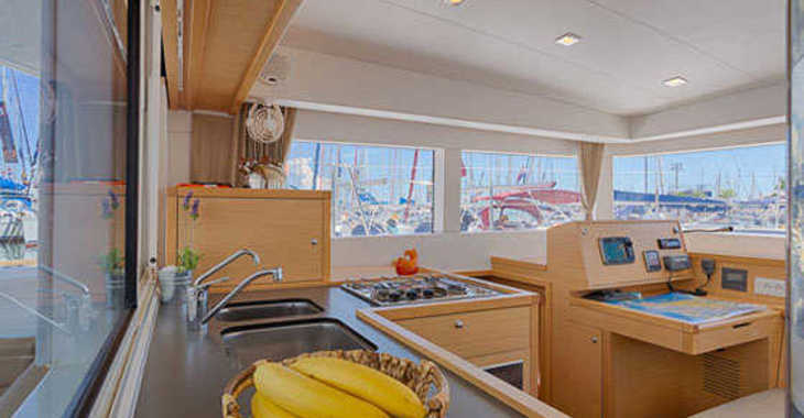 Rent a catamaran in Split (ACI Marina) - LAGOON 39