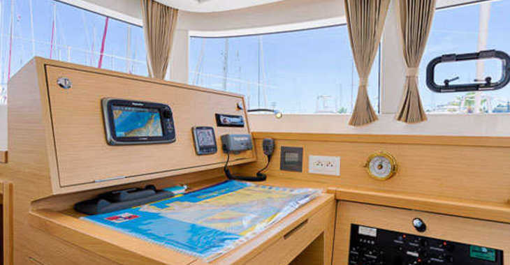 Rent a catamaran in Split (ACI Marina) - LAGOON 39