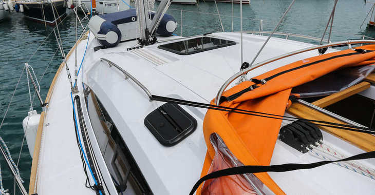 Rent a sailboat in Split (ACI Marina) - Elan 40 Impression
