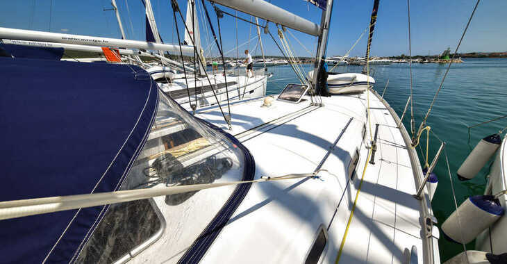 Rent a sailboat in Marina Sukosan (D-Marin Dalmacija) - Cyclades 43.4