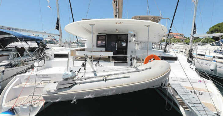 Rent a catamaran in Zadar Marina - Lipari 41