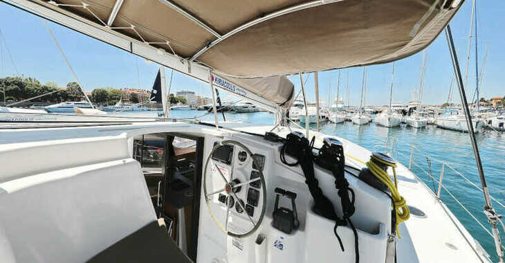 Chartern Sie katamaran in Zadar Marina - Lipari 41