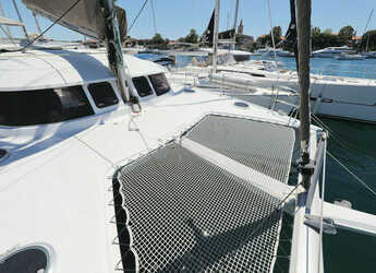 Noleggiare catamaran in Marina Tankerkomerc - Lipari 41