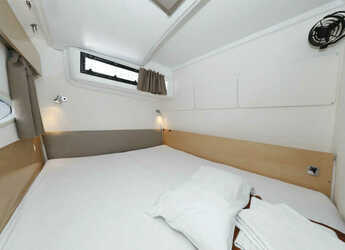 Noleggiare catamaran in Marina Tankerkomerc - Lipari 41