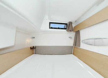 Noleggiare catamaran in Marina Tankerkomerc - Lipari 41