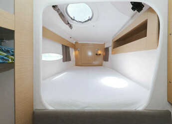 Noleggiare catamaran in Marina Tankerkomerc - Lipari 41