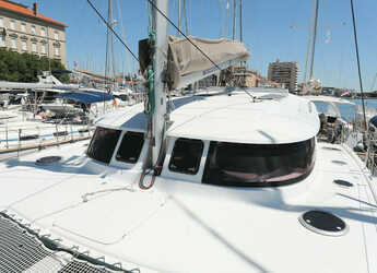 Noleggiare catamaran in Marina Tankerkomerc - Lipari 41