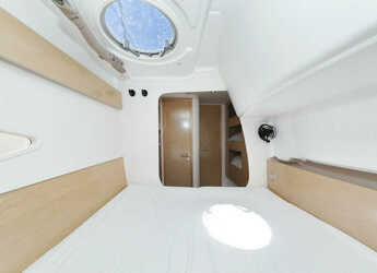 Noleggiare catamaran in Marina Tankerkomerc - Lipari 41