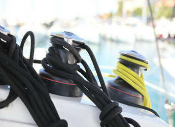 Noleggiare catamaran in Marina Tankerkomerc - Lipari 41