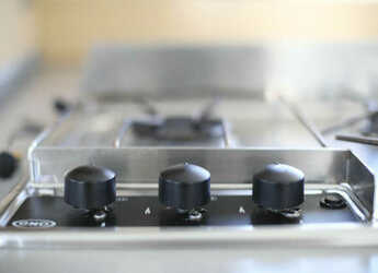 Noleggiare catamaran in Marina Tankerkomerc - Lipari 41