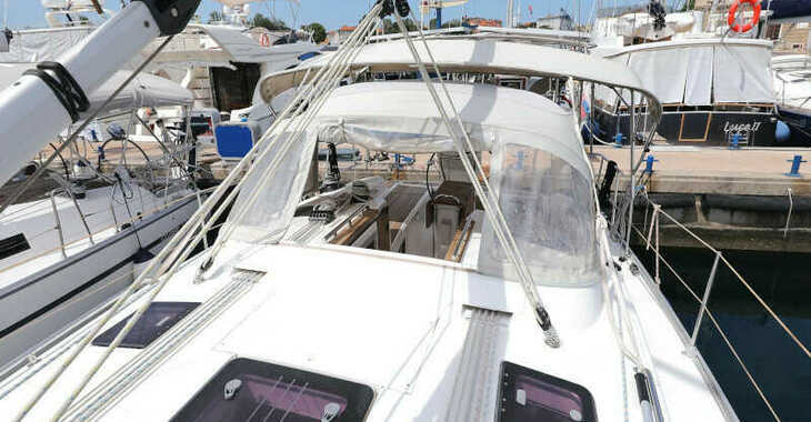 Rent a sailboat in Marina Tankerkomerc - Bavaria 36 Cruiser