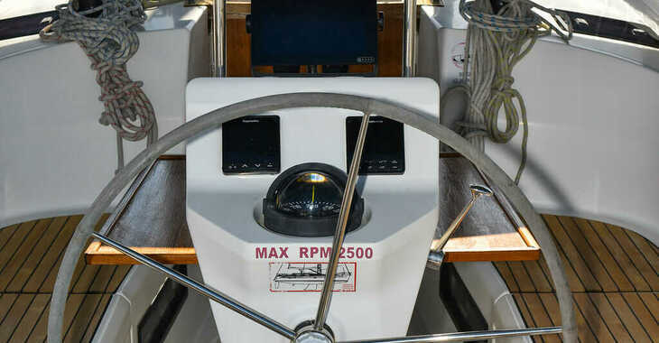 Rent a sailboat in Marina Tankerkomerc - Bavaria 36 Cruiser