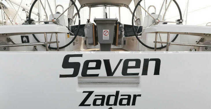 Chartern Sie segelboot in Zadar Marina - Oceanis 41.1