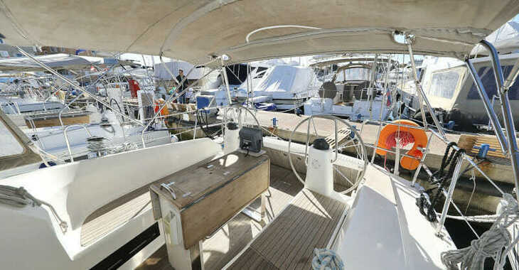 Rent a sailboat in Zadar Marina - Bavaria Cruiser 40