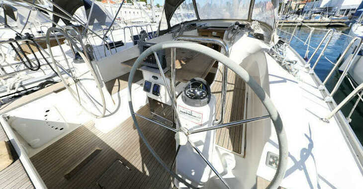 Rent a sailboat in Marina Tankerkomerc - Bavaria Cruiser 40