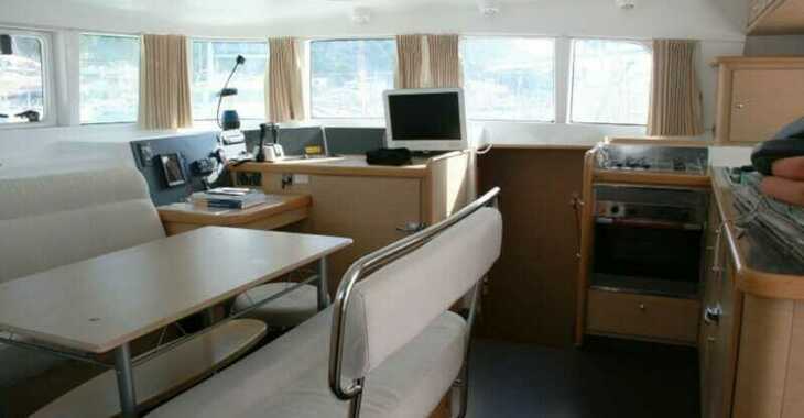 Rent a catamaran in Trogir ACI Marina - Lagoon 440 (2008)