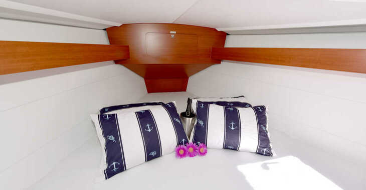 Rent a sailboat in Marina Kornati - Dufour 350 GRANDLARGE