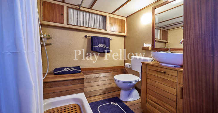Chartern Sie yacht in Trogir (ACI marina) - Gulet