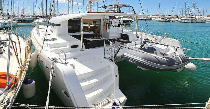 Alquilar catamarán en Marina Sukosan (D-Marin Dalmacija) - Lagoon 39