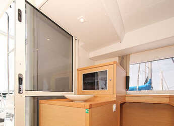 Alquilar catamarán en Marina Sukosan (D-Marin Dalmacija) - Lagoon 400 S2 LTD EDITION