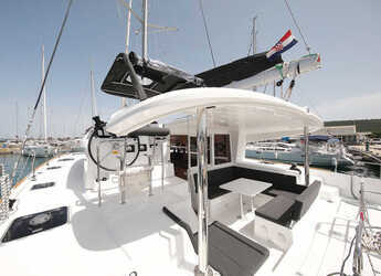 Alquilar catamarán en Marina Sukosan (D-Marin Dalmacija) - Lagoon 400 S2 LTD EDITION