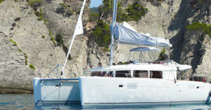 Rent a catamaran in Marina Sukosan (D-Marin Dalmacija) - Lagoon 450 F