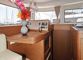 Alquilar catamarán en Marina Sukosan (D-Marin Dalmacija) - Lagoon 42