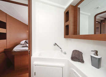 Alquilar catamarán en Marina Sukosan (D-Marin Dalmacija) - Lagoon 42