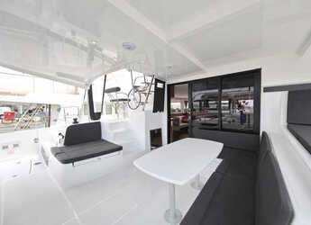 Alquilar catamarán en Marina Sukosan (D-Marin Dalmacija) - Lagoon 42